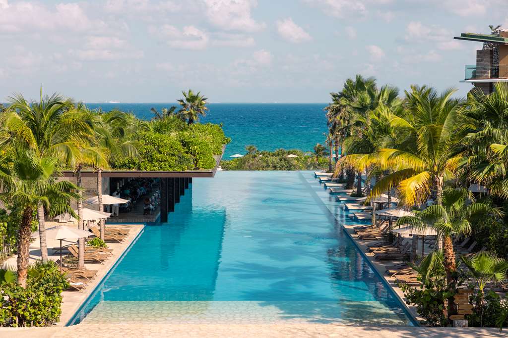 Hotel Xcaret Mexico Infinity Pool