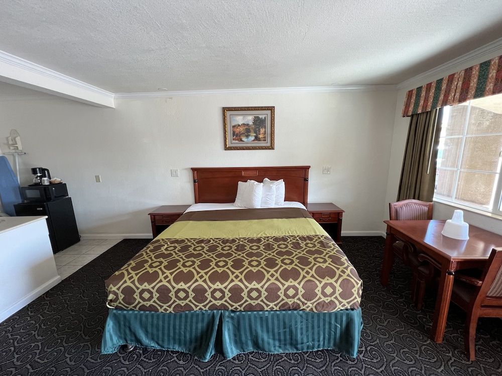 Americas Best Value Inn Hanford - photo 5