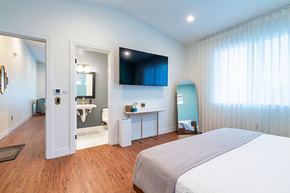 Rhapsody in View Boutique Hotel - photo 9