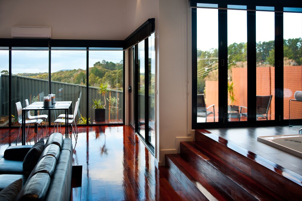 Elira 2 — Daylesford — photo 4