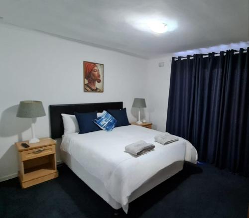 SeaViews Holiday Apartment 2 — 4-Star Luxury Hotel in Cape Town, South Africa
