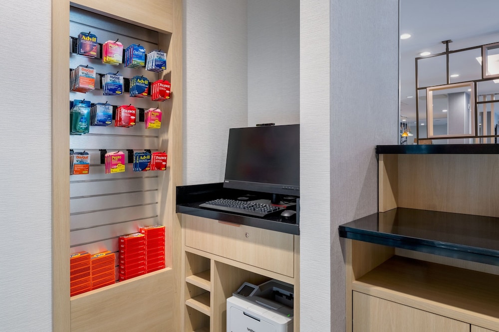 TownePlace Suites by Marriott Brunswick - photo 25