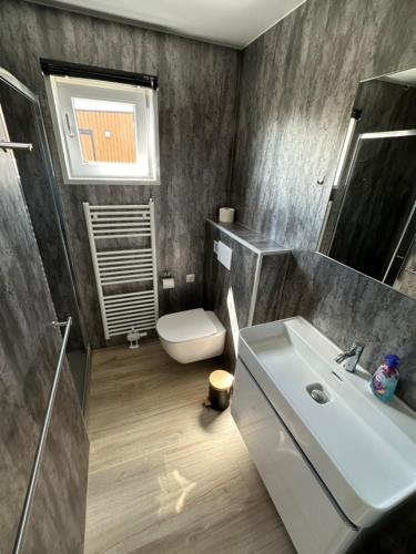Hindeloopen 167 - carbon neutral hotel in Unknown City