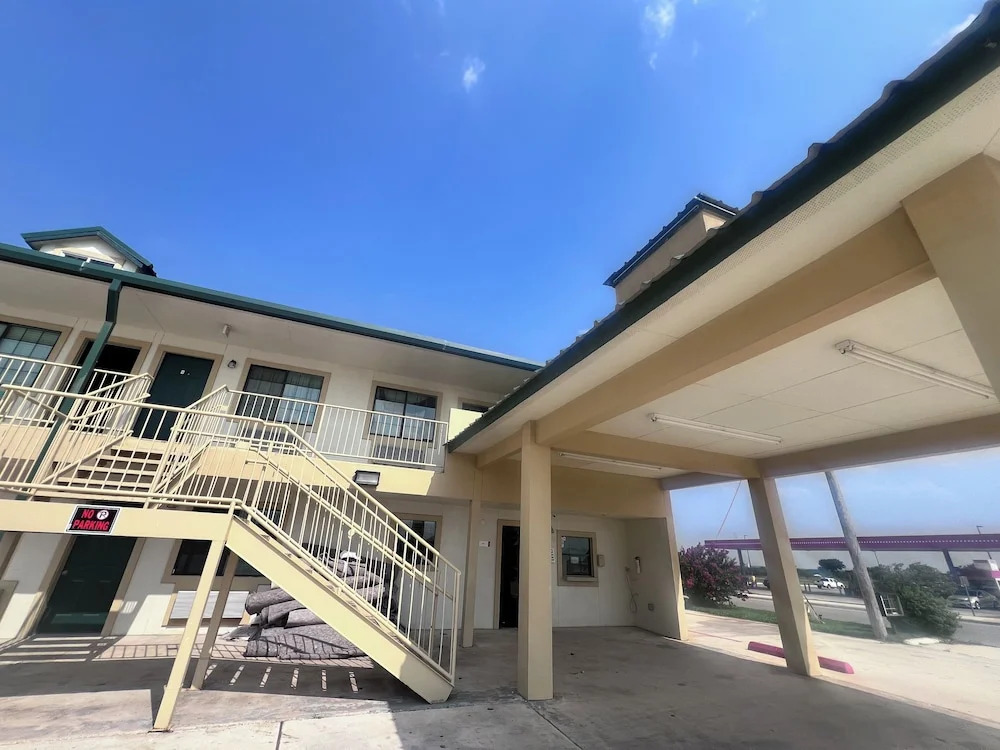 Garden Inn And Suites - featured photo