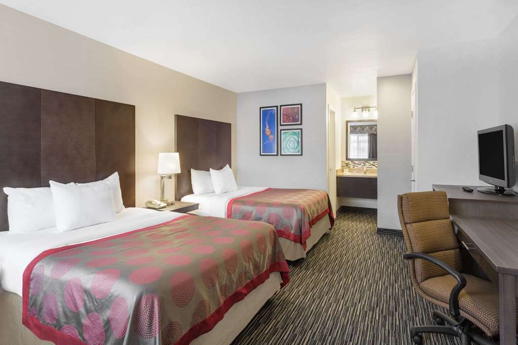 Ramada by Wyndham Monterey - photo 11