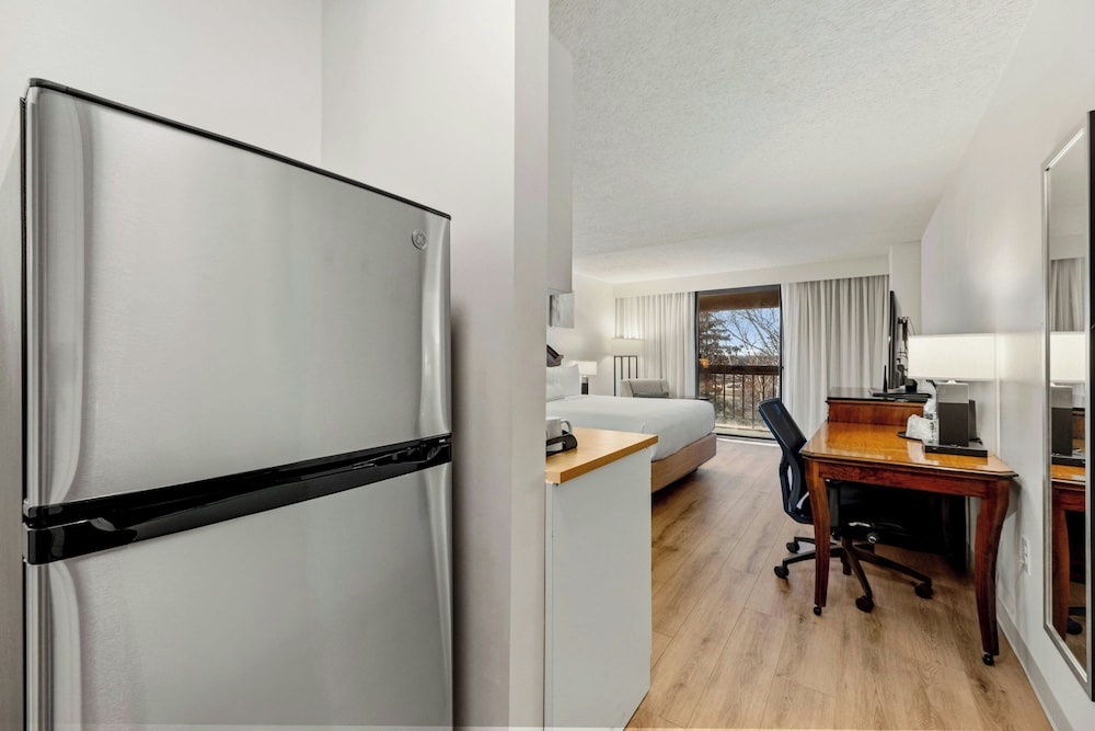 Delta Hotels by Marriott Mount Pleasant - photo 47