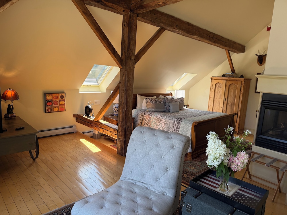 Four Columns Inn - photo 68