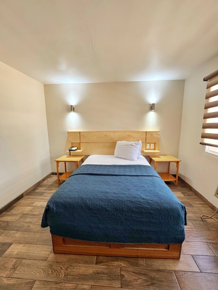 Hotel Paris - carbon neutral hotel in Tijuana