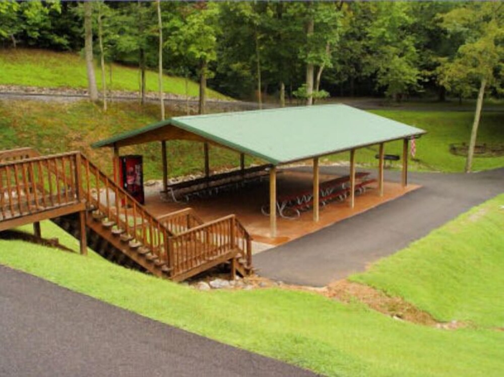 Holiday Hills Resort - photo 49