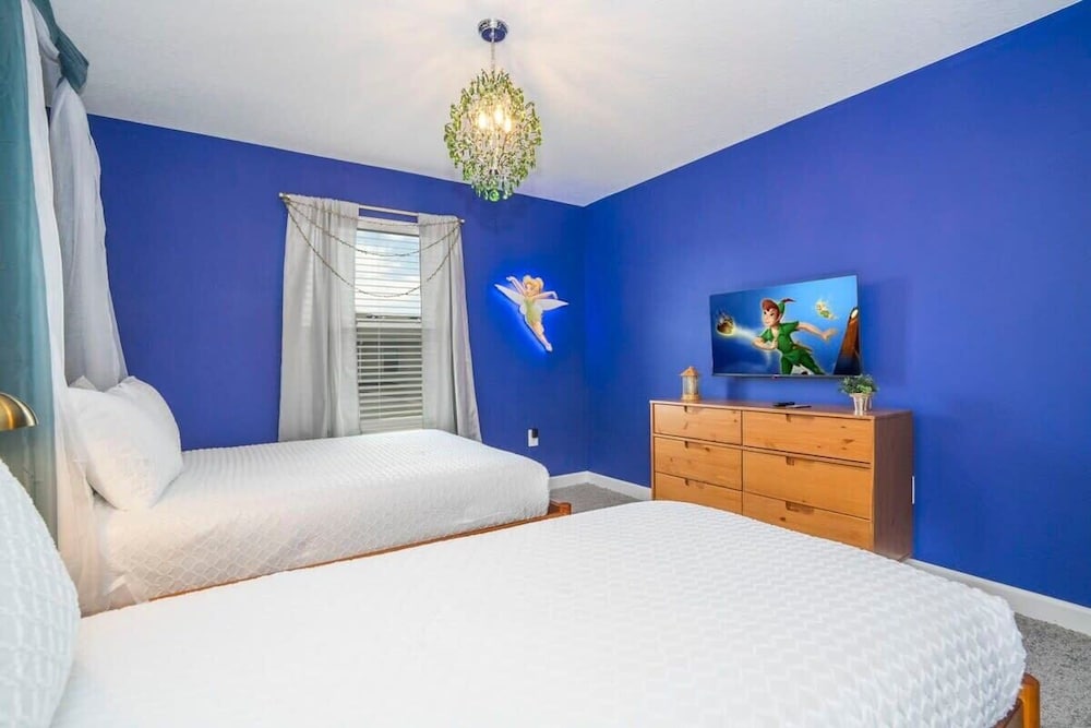 Magnificient 4Bd w Pool @ Storey Lake Resort 2648 - photo 16