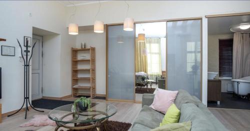 Spacious Studio Apartment in the heart of Old Town