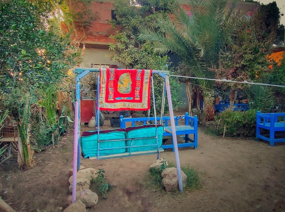 Little Pharaoh — hotel in Isna