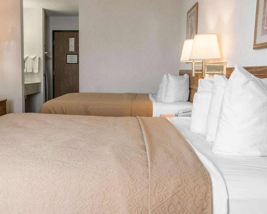 Quality Inn Hudsonville South - photo 13