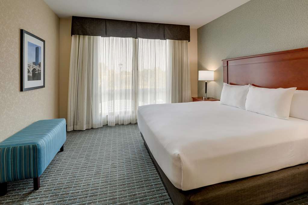 Drury Inn & Suites Grand Rapids - photo 34