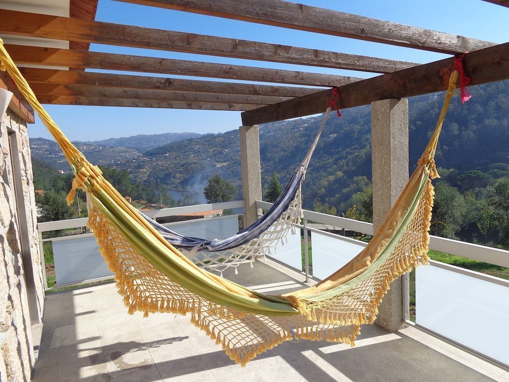 Bernardes House — 4-Star Luxury Hotel in Cinfaes, Portugal