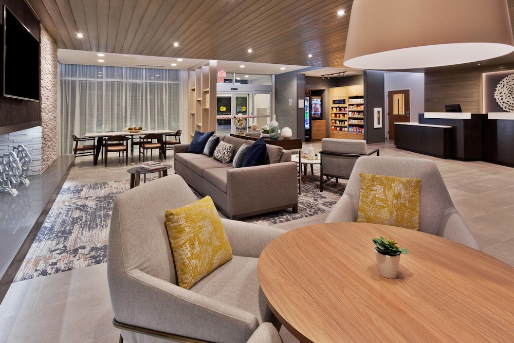 Fairfield Inn & Suites by Marriott Birmingham Colonnade - featured photo