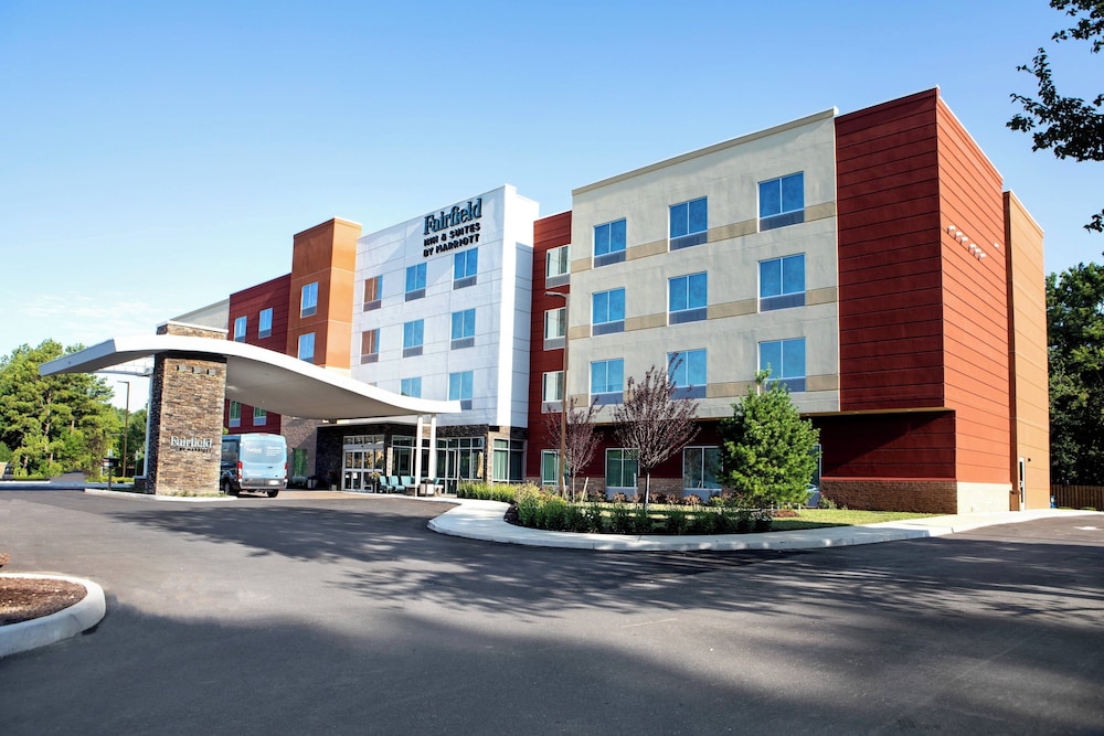 Fairfield Inn & Suites by Marriott Richmond Airport - photo 30