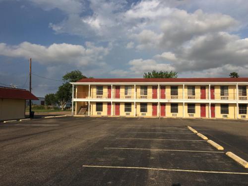 Alice Motor Inn - photo 9
