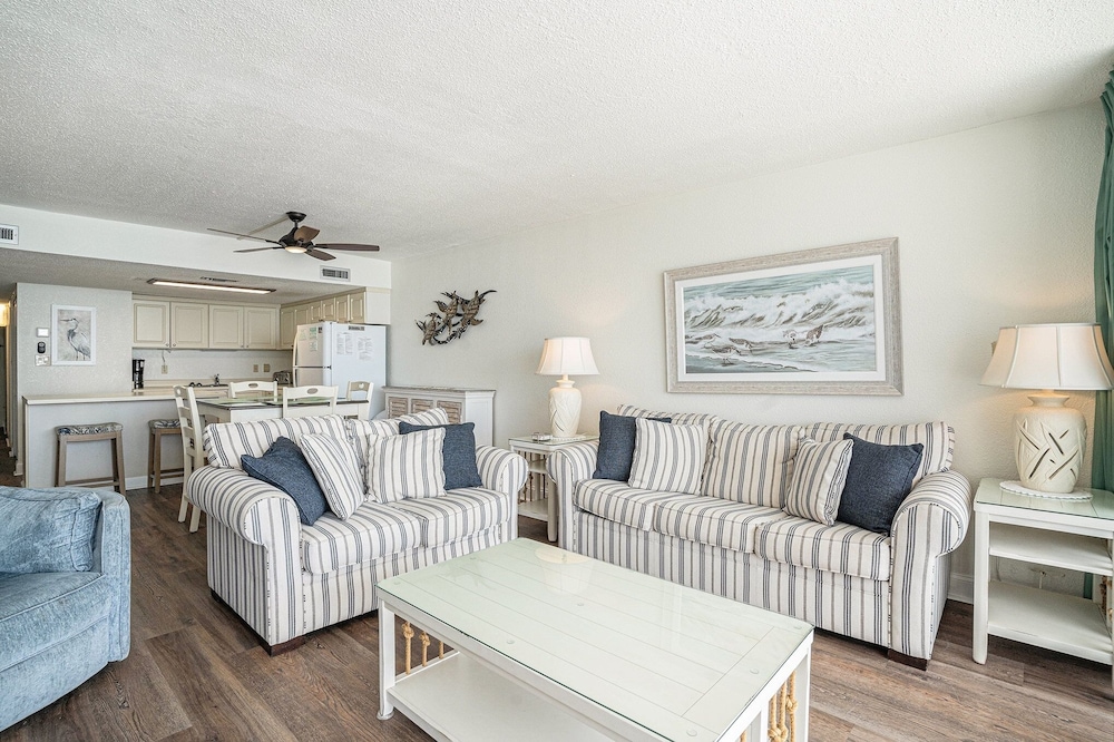 0711 Waters Edge Resort 2 Bedroom Condo by RedAwning - photo 9
