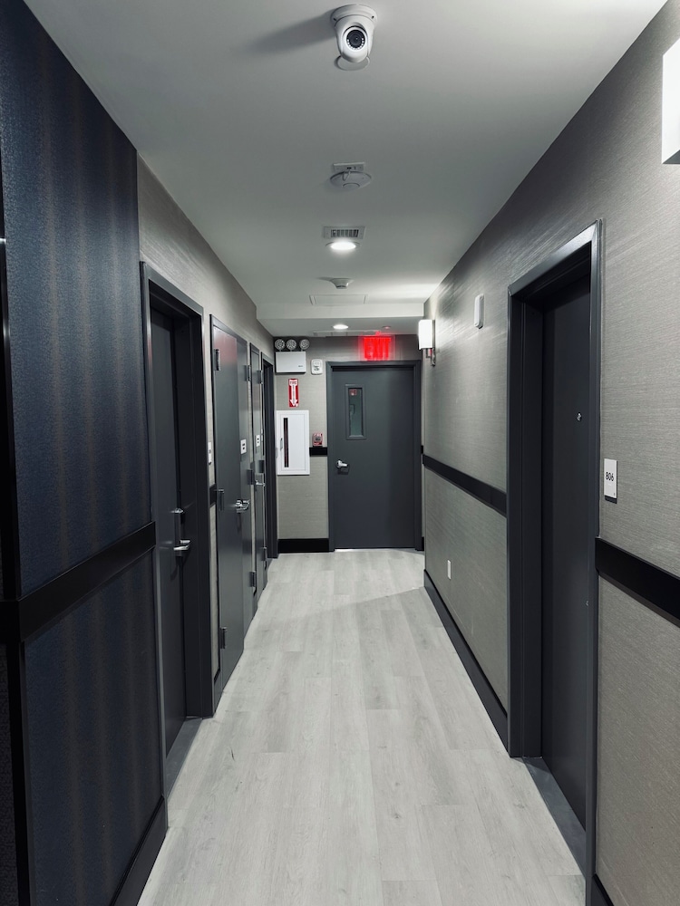 Capital Hotel - photo 15