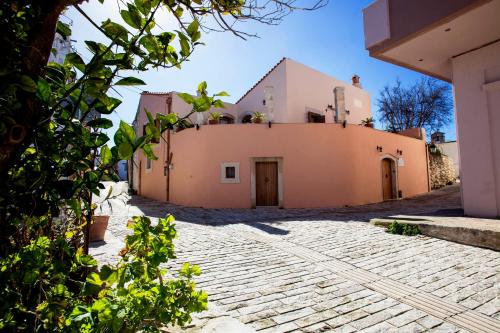 Ariadne Traditional Home — 4-Star Luxury Hotel in Rethymno, Greece