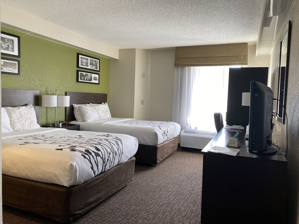 Spark by Hilton Louisville Airport - photo 17