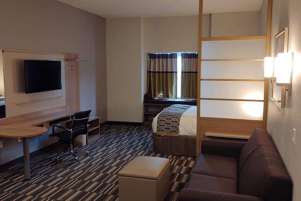 Microtel Inn & Suites by Wyndham Liberty NE Kansas City Area - photo 19