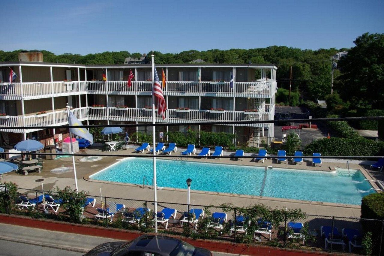Surfside Hotel and Suites - photo 4