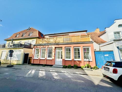 Haus seaZEIT Duenenliebe — 4-Star Luxury Hotel in Rostock, Germany