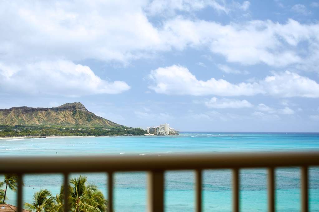 Outrigger Reef Waikiki Beach Resort - photo 105