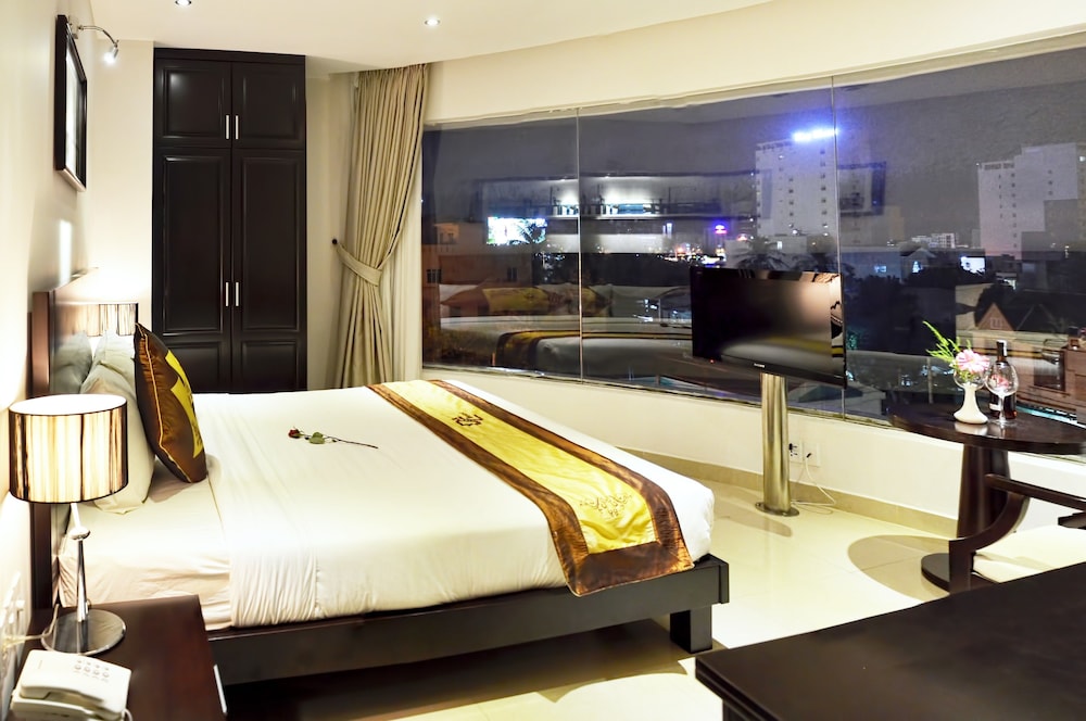 D&C Hotel - carbon neutral hotel in Da Nang