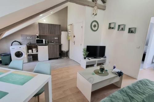 Chez K&D T2 Vert Le Havre in Le Havre, France