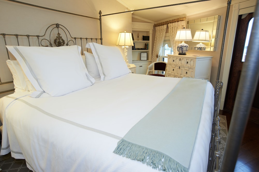 Saybrook Point Resort & Marina - photo 9