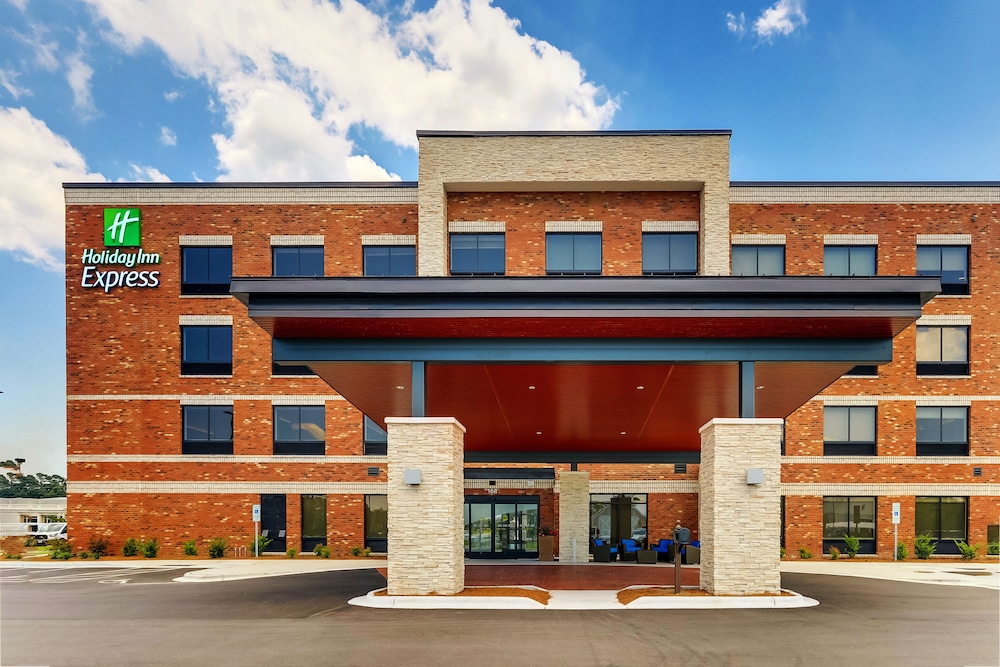 Holiday Inn Express Wilmington Porters Neck - photo 62