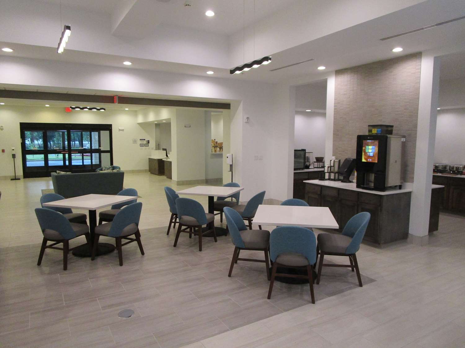 Reddy Hotel Bonham - photo 3