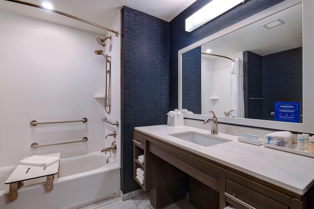 Home2 Suites Downtown Nashville Metrocenter - photo 35