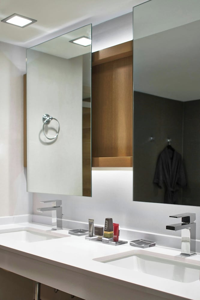 Marriott Minneapolis Southwest - photo 28