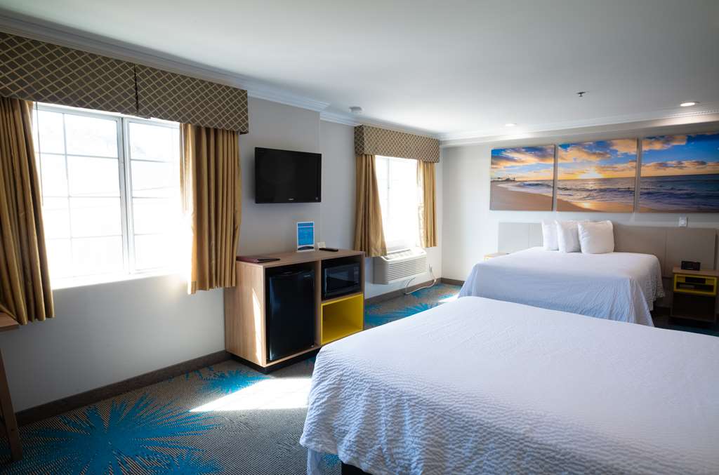 Days Inn by Wyndham Santa Monica - photo 26