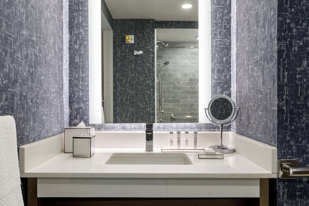Carte Hotel San Diego Downtown Curio Collection by Hilton - photo 27