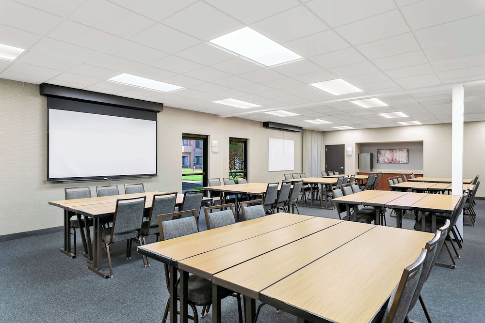 Sonesta Select Greenbelt College Park - photo 33