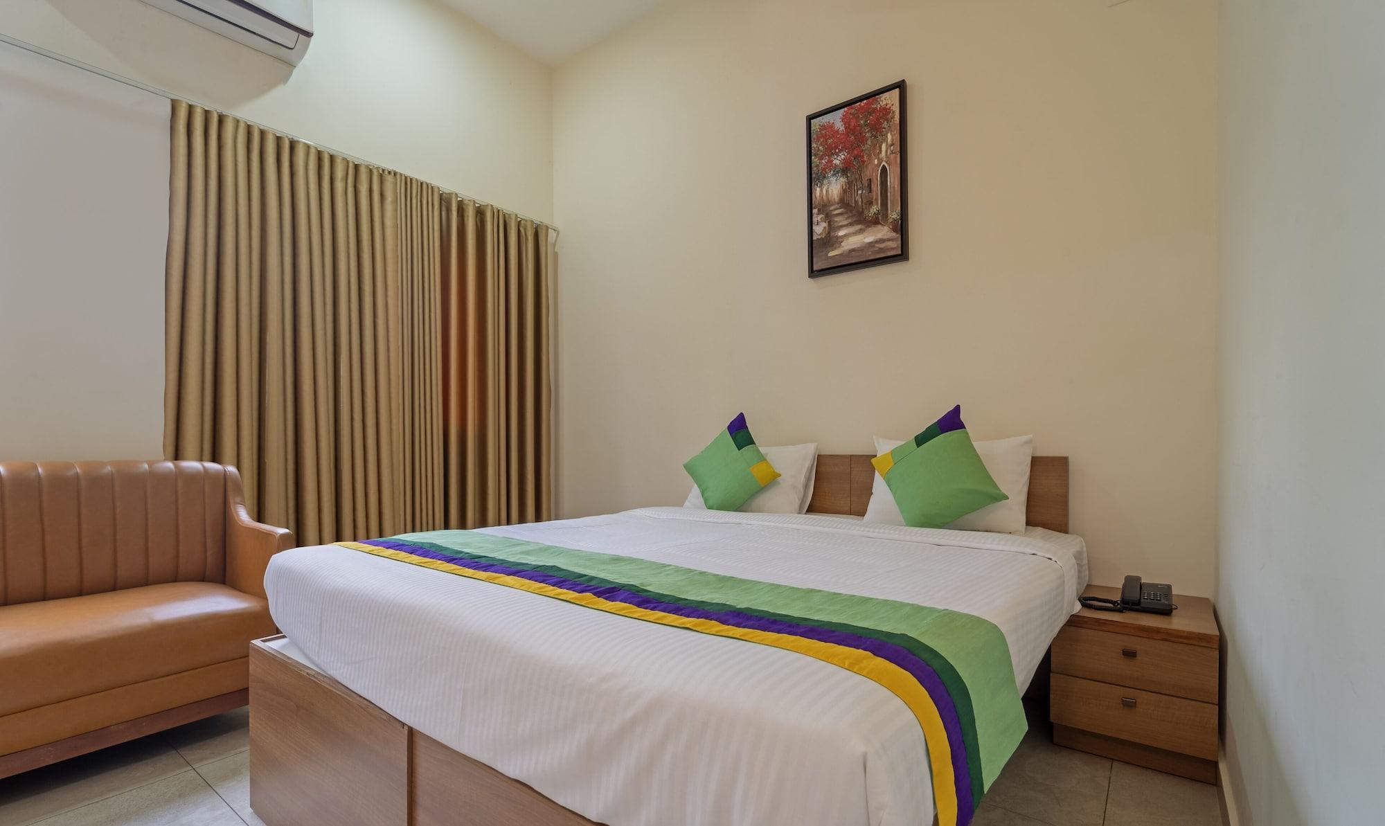 Itsy Hotels Avani Stays Vyttila Kochi