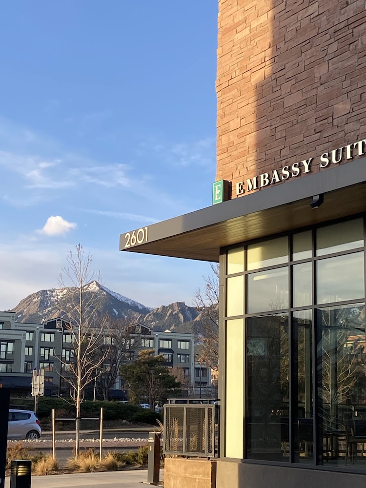 Embassy Suites by Hilton Boulder - photo 50