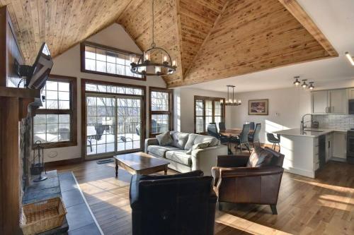 Les Falaises Mont Tremblant Luxury Ski Retreat in Mont-Tremblant, Canada
