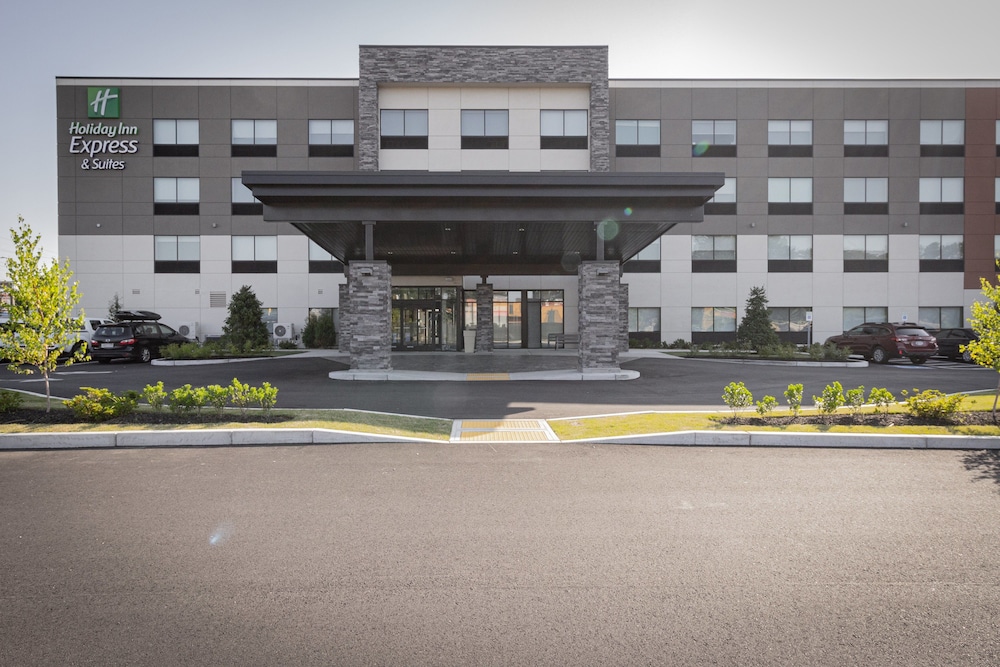 Holiday Inn Express & Suites Boston South Randolph by IHG in Randolph, United States
