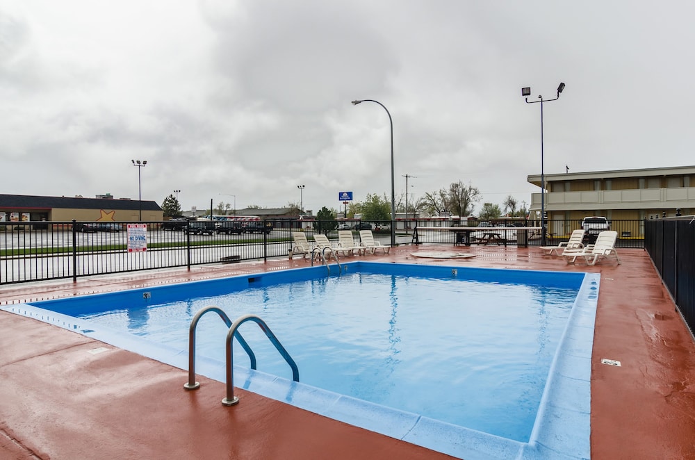 Alamo Inn & Suites - photo 27