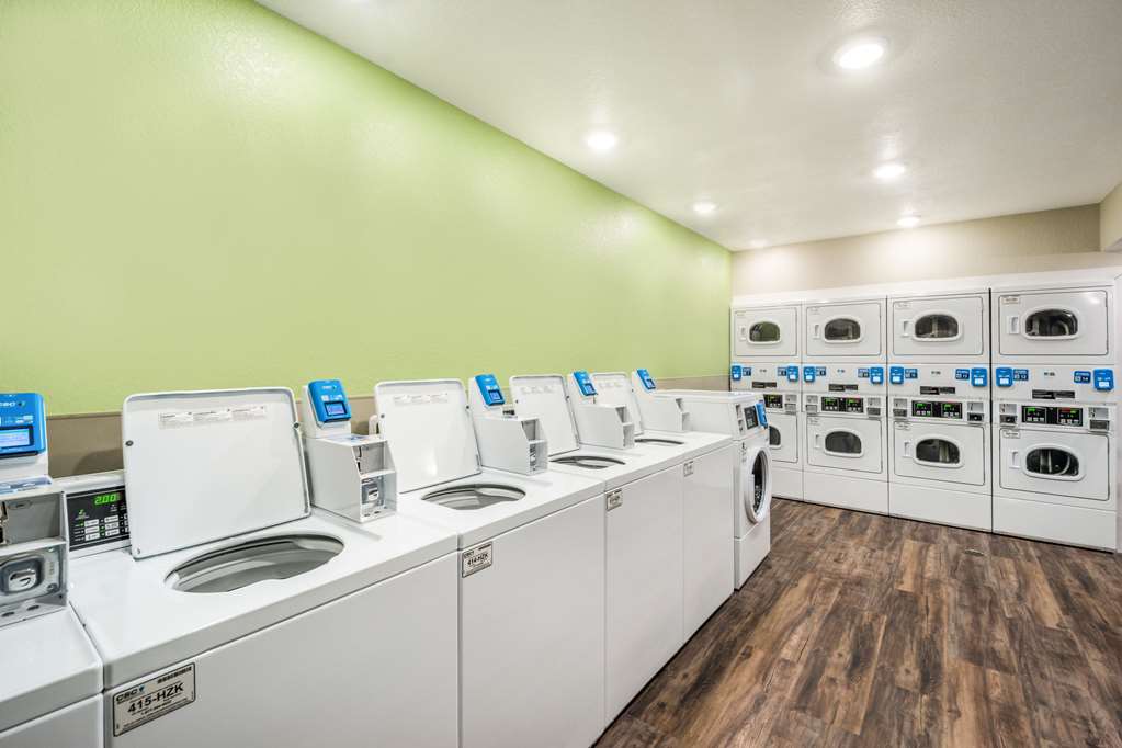 WoodSpring Suites Bradenton - photo 25