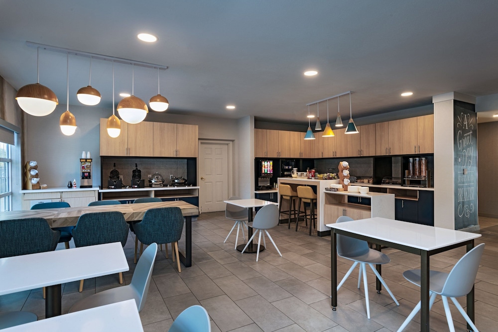 Towneplace Suites by Marriott Killeen - photo 35