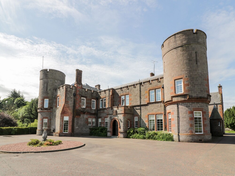 Auchentroig House — 4-Star Luxury Hotel in Stirling, United Kingdom