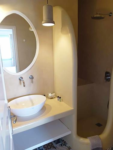 Anemousa Hotel — Folegandros — photo 3