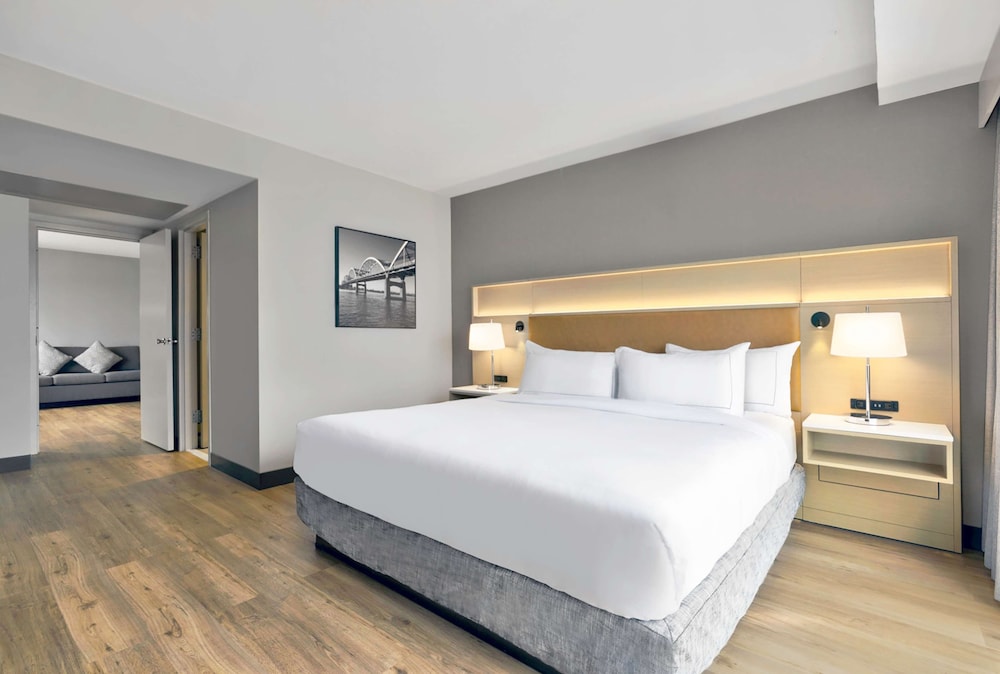 DoubleTree by Hilton Davenport - photo 19